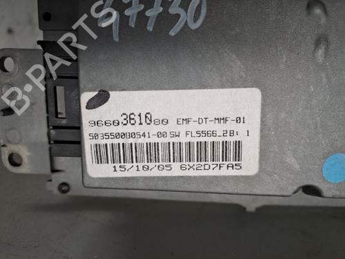 Used Display monitor Display monitor 38667878 38667878
