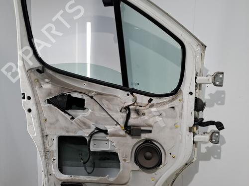 Used Left front door Left front door 38671727 38671727