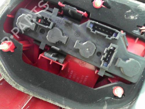 Right taillight VW POLO (6N2) 1.4 TDI | BP38654380C35 - Image 3