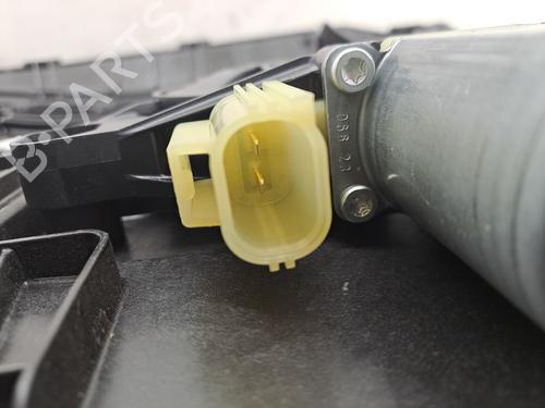 Front left window mechanism FORD KUGA III (DFK) 2.5 Hybrid Flex | BP38670720C22 - Image 3