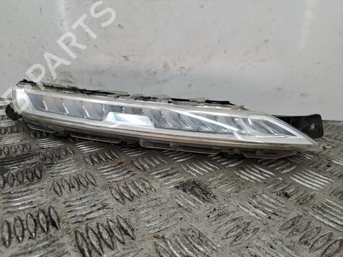 Right daytime light CITROËN C4 Picasso II 1.6 HDi / BlueHDi 115 | BP38670884C103 - Image 3