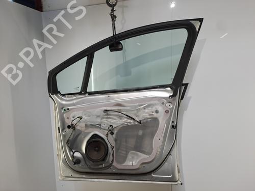 Used Right front door Right front door 38671063 38671063