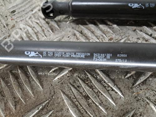 Used Tailgate lift support Tailgate lift support 38670704 38670704