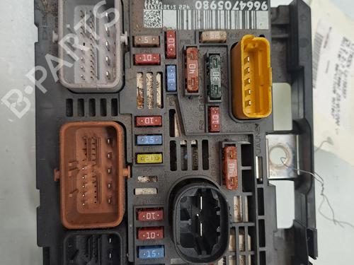 Fuse box CITROËN C5 III (RD_) 2.7 HDi (RDUHZJ) | BP38672806E1 - Image 3