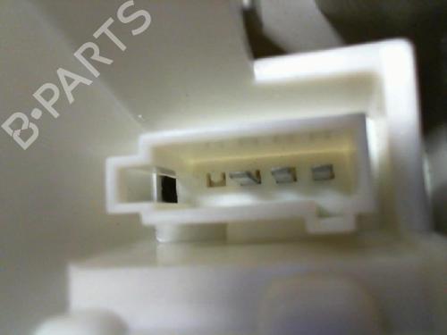 left-tailgate-light-opel-astra-j-p10-2009-2010-2011-2012-2013-2014-2015-2016-38662420 main image