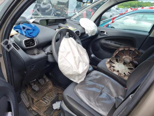 Pièces Détachées Usagées CITROËN C3 Picasso (SH_) 1.4 VTi 95 (SH8FSC, SH8FP0, SH8FP6) 4929531