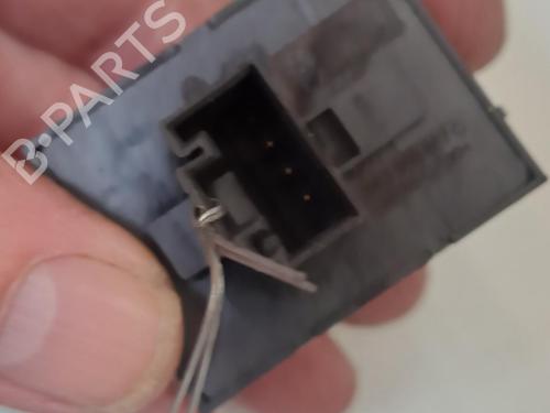 Left front window switch VW GOLF V (1K1) 1.9 TDI | BP39537104I27 - Image 3