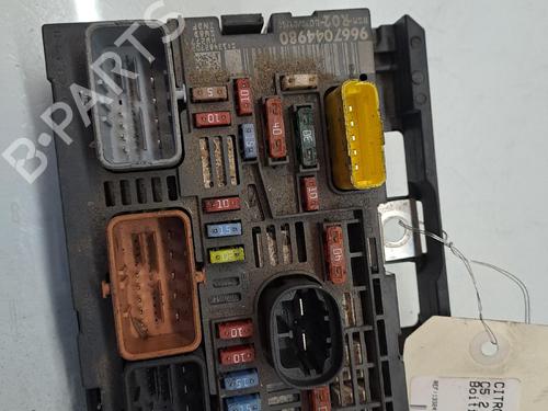 Used Fuse box Fuse box CITROËN C5 III (RD_) 2.0 HDi 140 (RDRHF8, RDRHFA, RDRHA8, RDRHAJ) (140 hp) 40269345 40269345