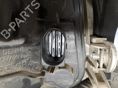Right taillight AUDI A4 B7 (8EC) 2.0 TDI 16V | BP38669724C35 - Image 2