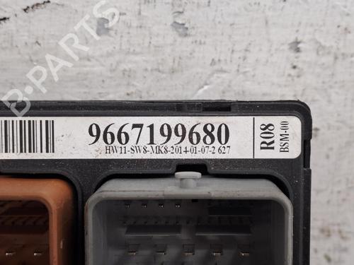 fuse-box-citroen-c3-picasso-sh_-2008-38671814 main image