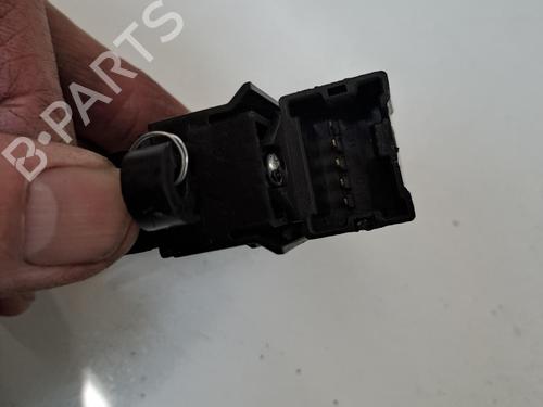 Right front window switch SUZUKI CELERIO (LF) 1.0 (AVK310) | BP39623630I26 - Image 3