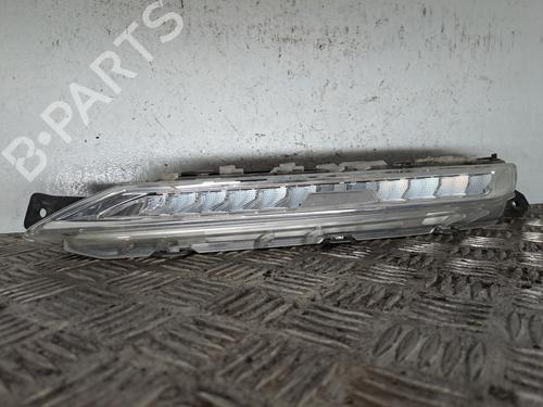 Used Left daytime light Left daytime light 38670088 38670088