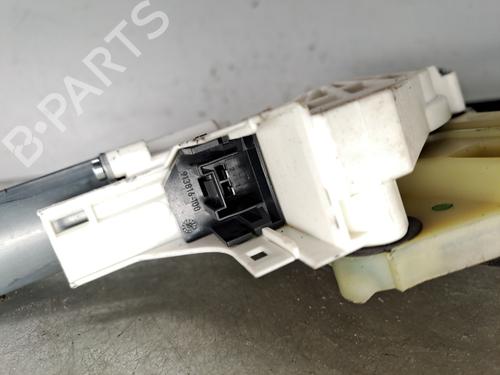 rear-left-window-mechanism-audi-q7-4lb-2006-2007-2008-2009-2010-2011-2012-2013-2014-2015-2016-38666493 main image