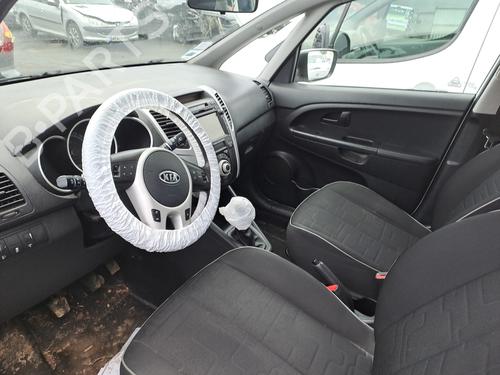 Used Parts KIA VENGA (YN) 1.6 CRDi 115 4931052