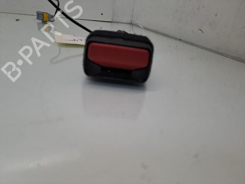 seat-buckle-peugeot-2008-i-cu_-2013-38917679 main image
