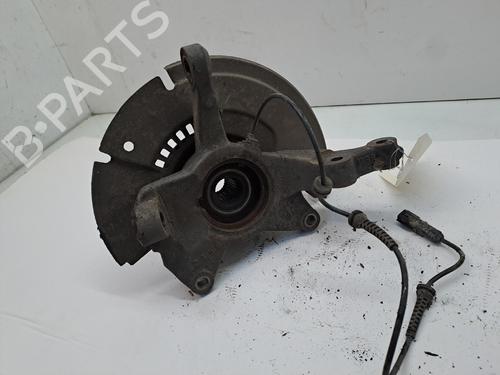 Used Left front steering knuckle Left front steering knuckle RENAULT CLIO V (B7_) 1.5 Blue dCi 85 (B7AG) (86 hp) 40126414 40126414