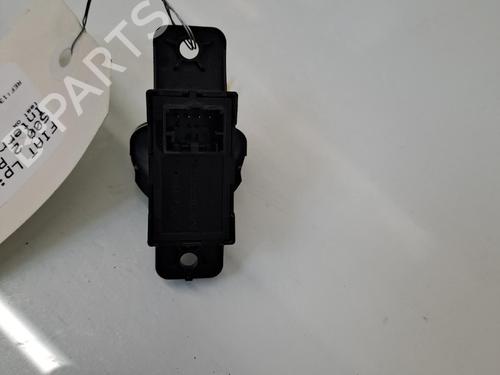 Right front window switch FIAT 500 (312_) 1.2 (312AXA1A) | BP38917664I26 - Image 3