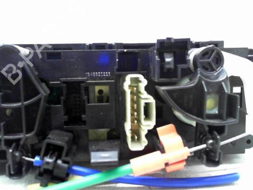Used Climate control Climate control 38656079 38656079