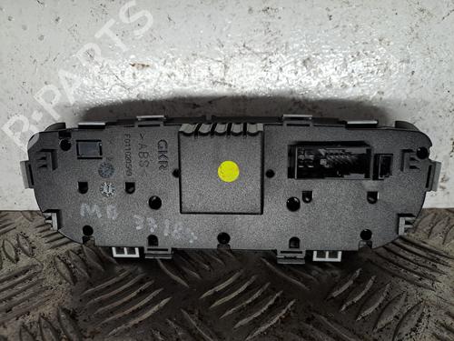 Used Climate control Climate control 38653632 38653632