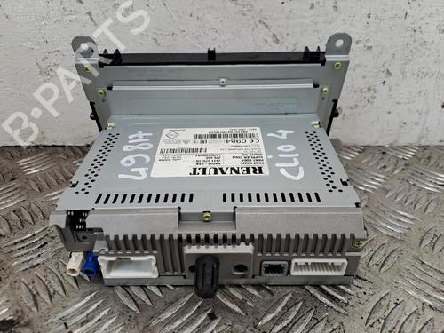 Used Radio Radio 38672562 38672562