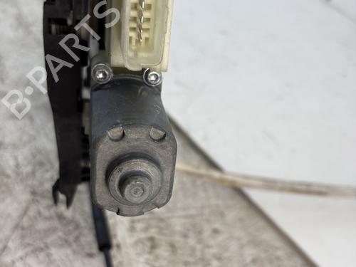 Used Front right window mechanism Front right window mechanism PEUGEOT 308 SW II (LC_, LJ_, LR_, LX_, L4_) 1.6 HDi / BlueHDi 115 (LCBHXM, LCBHXT) (115 hp) 38667748 38667748