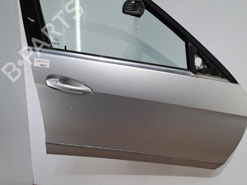 Used Right front door Right front door 38672376 38672376