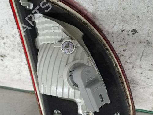 right-tailgate-light-renault-twingo-ii-cn0_-2007-38665678 main image