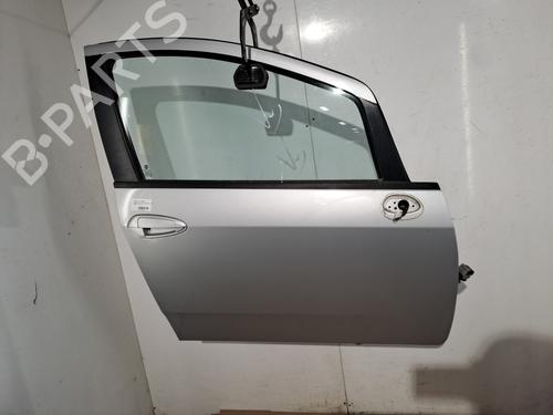 Used Right front door Right front door 38670331 38670331
