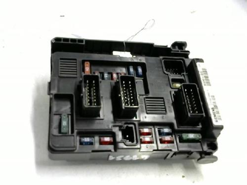 Used Fuse box Fuse box 38660523 38660523