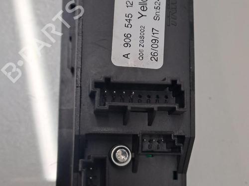 Left front window switch MERCEDES-BENZ SPRINTER 3-t Van (B906) 214 CDI (906.611, 906.613) | BP39738234I27 - Image 2