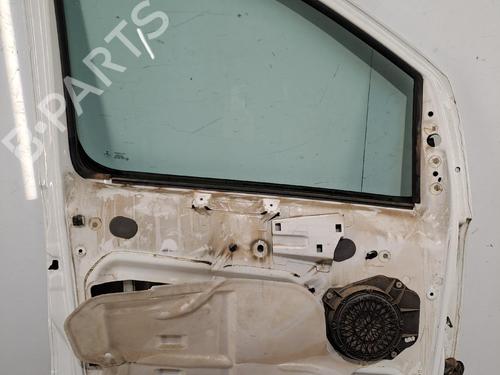 Used Left front door Left front door 39196499 39196499