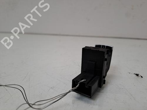 Left rear window switch VW TIGUAN (5N_) 2.0 TDI | BP40603017I29 - Image 3