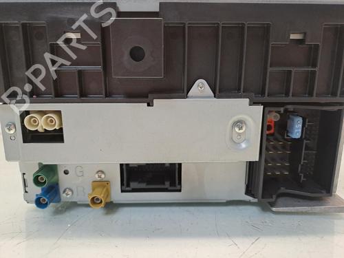 Used Display monitor Display monitor MERCEDES-BENZ M-CLASS (W164) ML 320 CDI 4-matic (164.122) (224 hp) 40058931 40058931