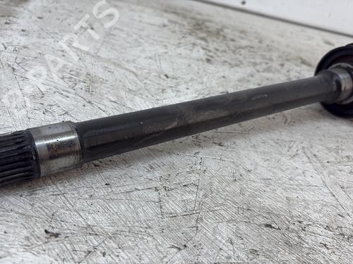 Used Right front driveshaft Right front driveshaft 38668327 38668327