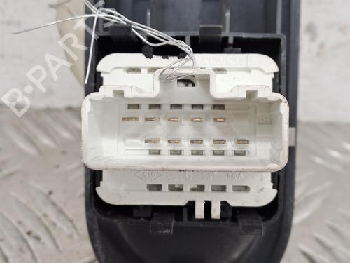 Left front window switch RENAULT CLIO III (BR0/1, CR0/1) 1.2 16V (BR02, BR0J, BR11, CR02, CR0J, CR11) | BP38671845I27 - Image 2