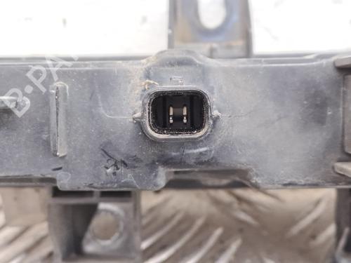 Used Left daytime light Left daytime light 38671802 38671802