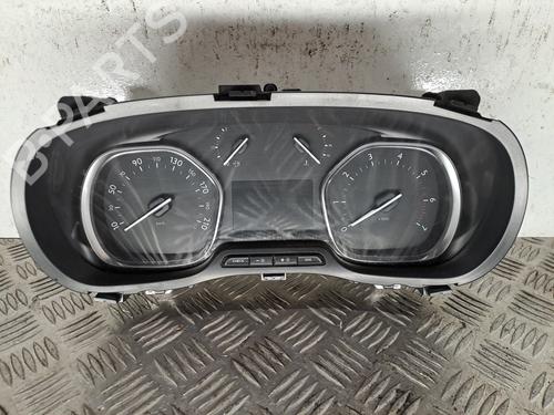 Used Instrument cluster Instrument cluster 38670242 38670242