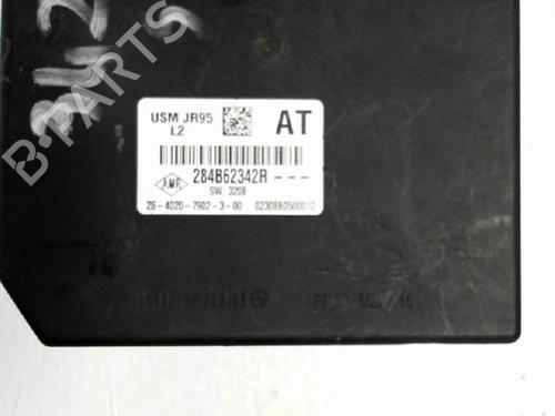 Used Fuse box Fuse box 38660563 38660563