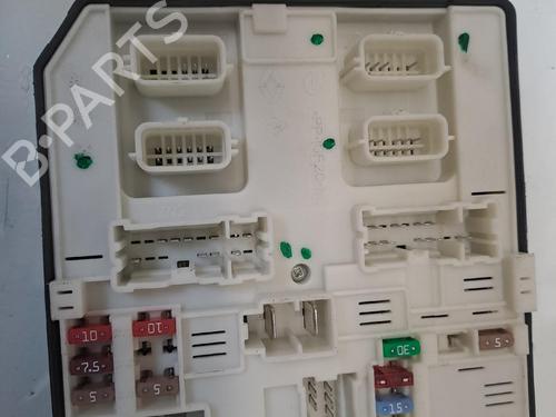 Used Fuse box Fuse box 38716643 38716643