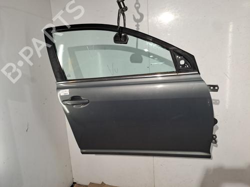 Used Right front door Right front door 38670793 38670793