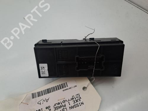 Used Right front window switch Right front window switch 38917665 38917665