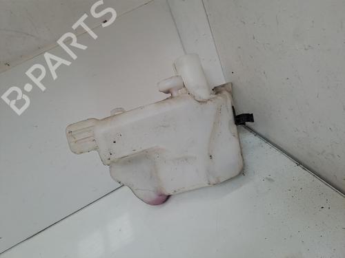 Used Windscreen washer tank Windscreen washer tank 39457080 39457080