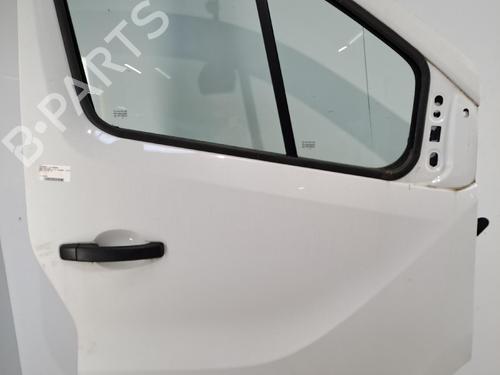 right-front-door-nissan-primastar-van-x82-2021-38672511 main image