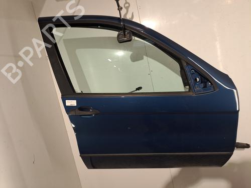 Used Right front door Right front door 38666407 38666407