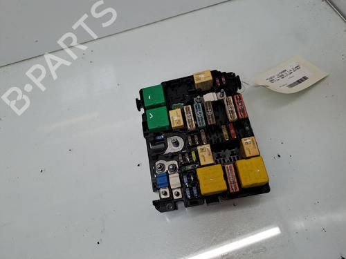Used Fuse box Fuse box 38753328 38753328