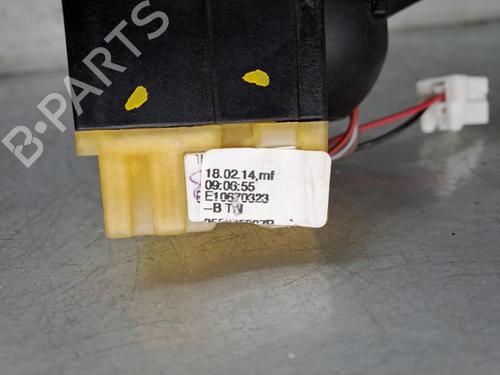 switch-renault-clio-iv-bh_-2012-2013-2014-2015-2016-2017-2018-2019-2020-2021-38665135 main image