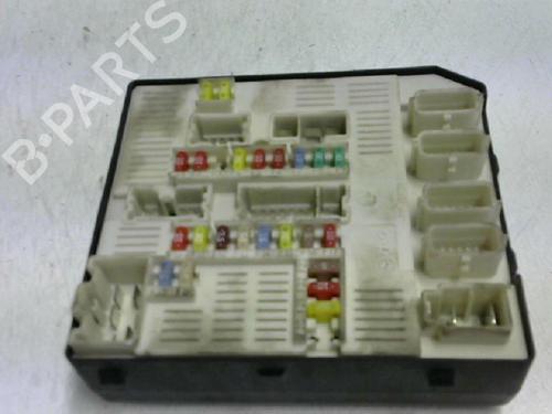 Fuse box RENAULT MEGANE III Hatchback (BZ0/1_, B3_) 1.5 dCi (BZ09, BZ0D, BZ1W, BZ29, BZ14) | BP38660558E1 - Image 4