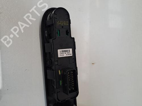 Used Left front window switch Left front window switch 38917600 38917600
