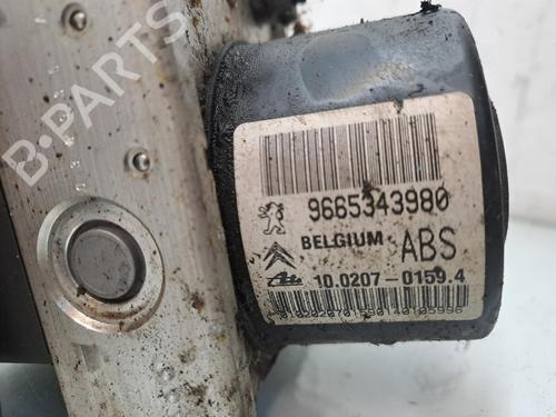 Pompa ABS Pompa ABS PEUGEOT 207 (WA_, WC_) 1.4 HDi (68 hp) 39903523 39903523