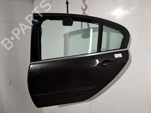 Porta trás esquerda Porta trás esquerda RENAULT LAGUNA III (BT0/1) 2.0 dCi (BT07, BT0J, BT14, BT1A, BT1S) (131 hp) 38666965 38666965